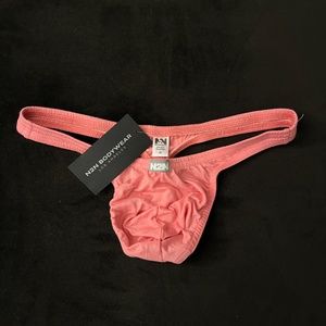 N2N Bodywear NWT Mens Pink Thong Size Medium